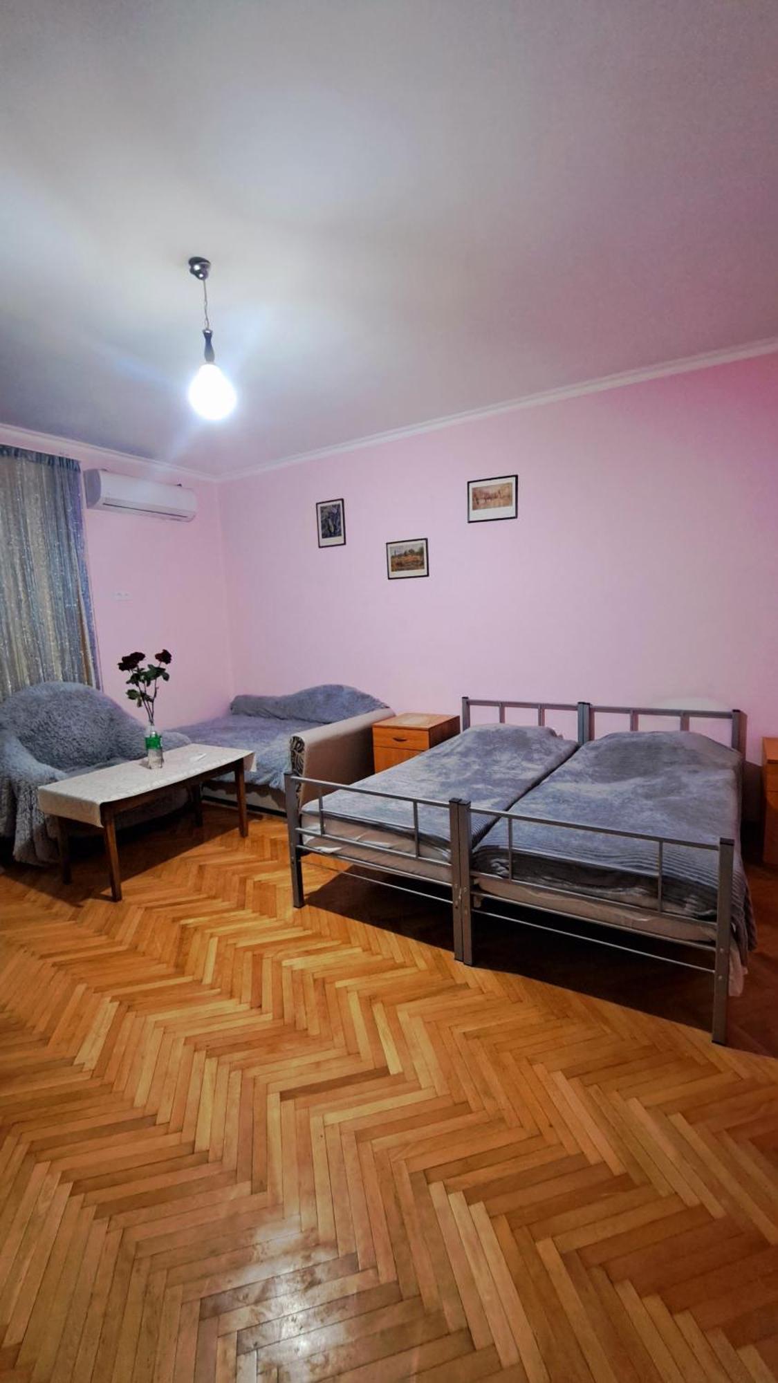 Apartment With A Nice Terrace In Old City Center Tbilisi Eksteriør bilde