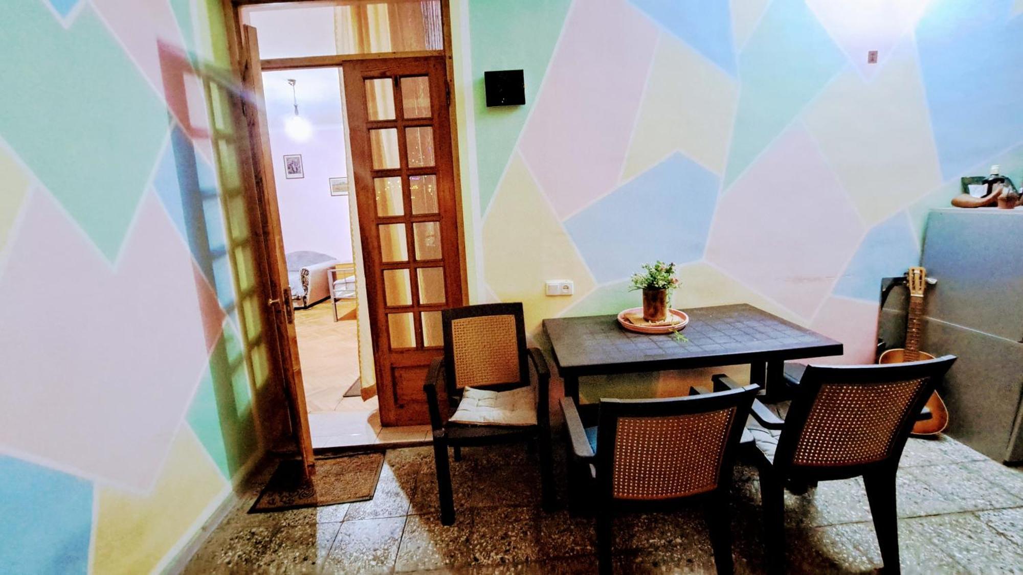 Apartment With A Nice Terrace In Old City Center Tbilisi Eksteriør bilde